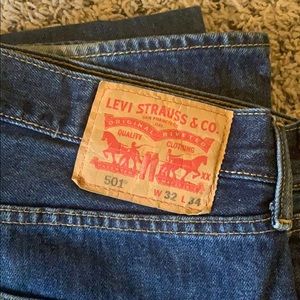 Levi 501’s 32W 34L